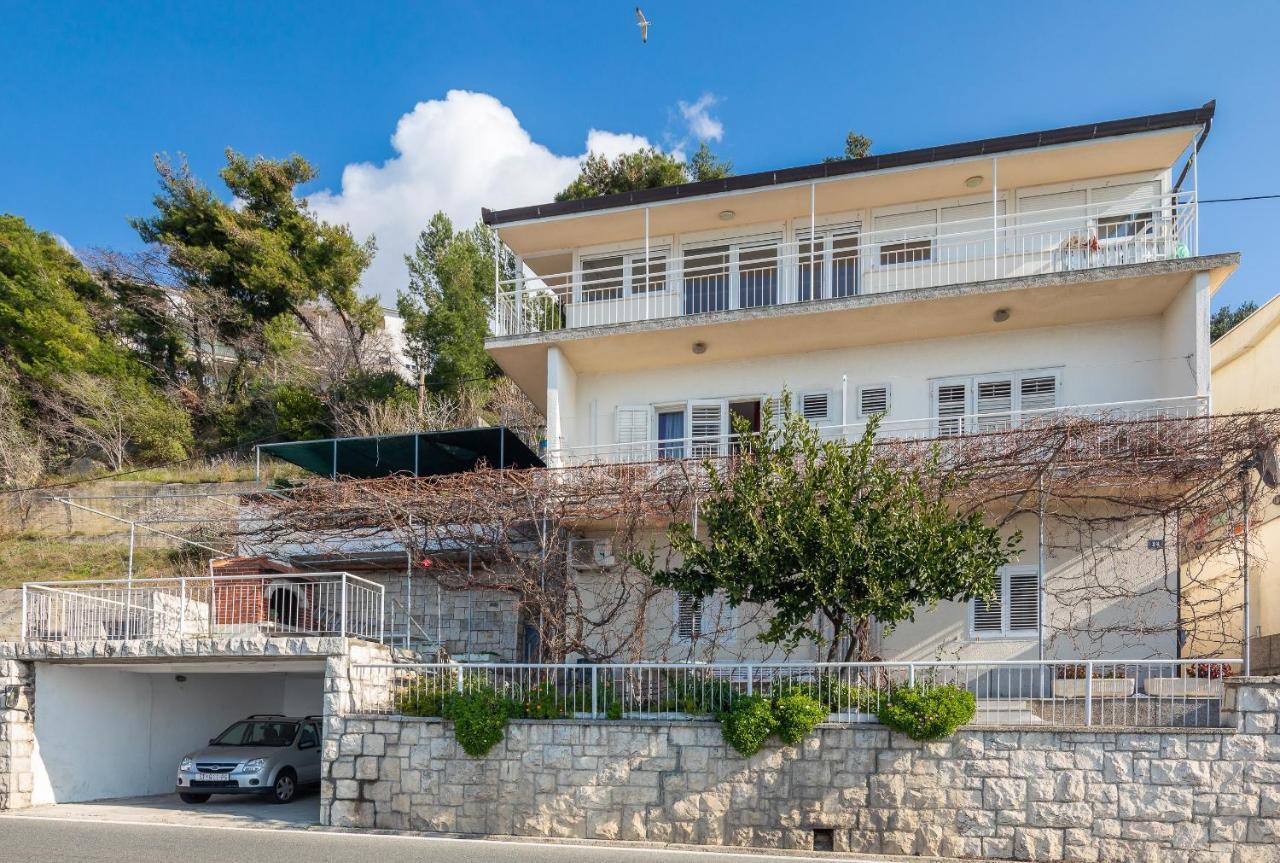 Seaside Apartment Blue Dugi Rat Exterior foto